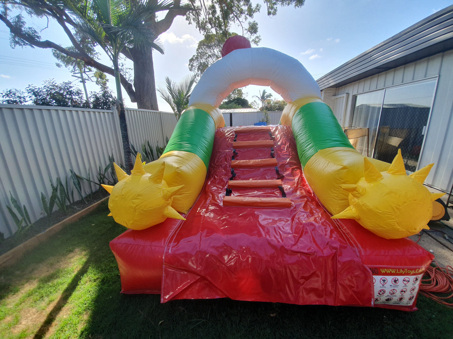 Red Slide, Southside