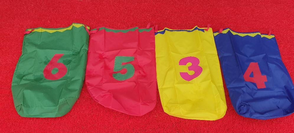 Jumping Sacks, Southside