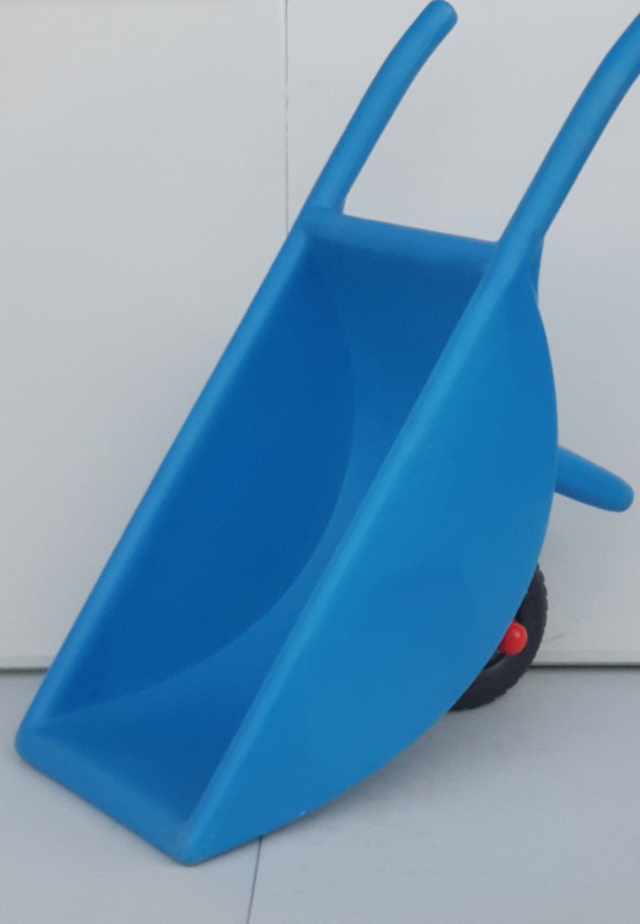 Wheelbarrows - Mixed Colours, Southside