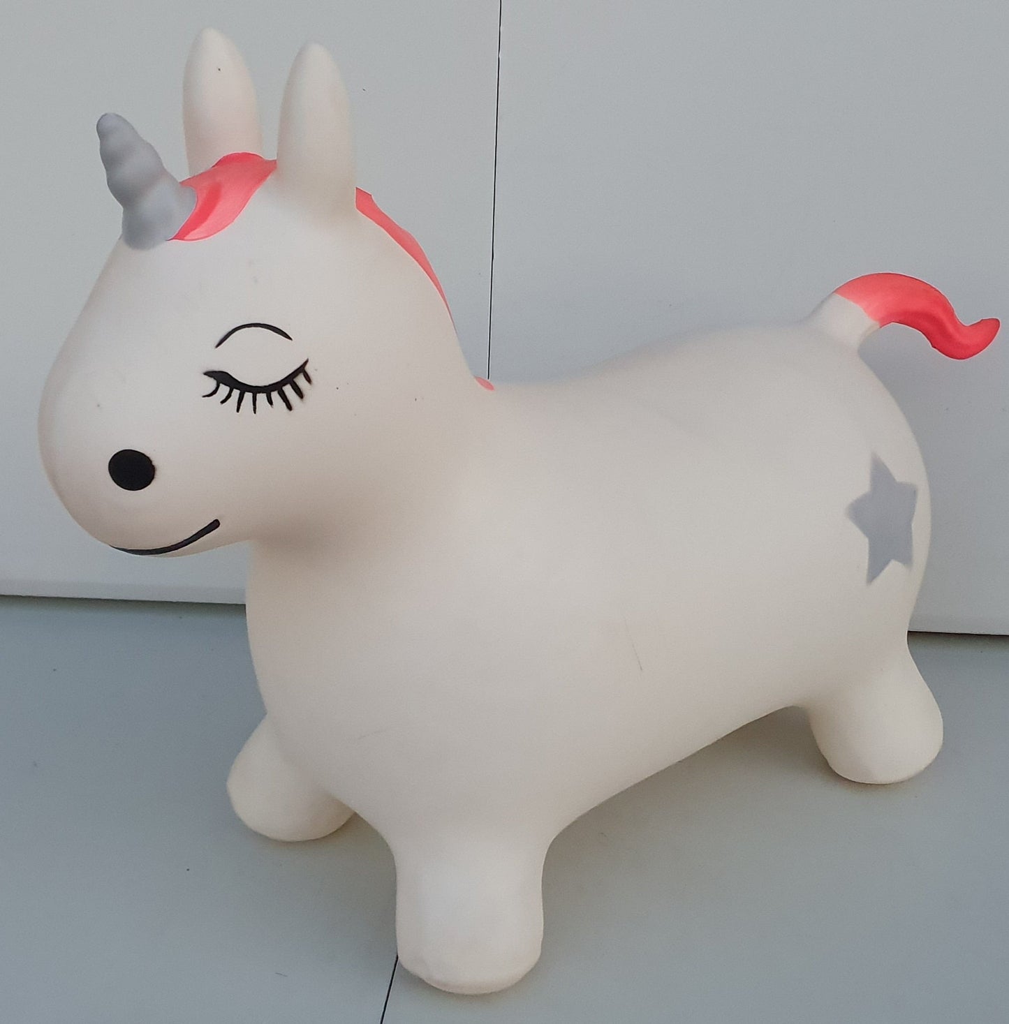 Hopping animals - Pink & Purple, Northside
