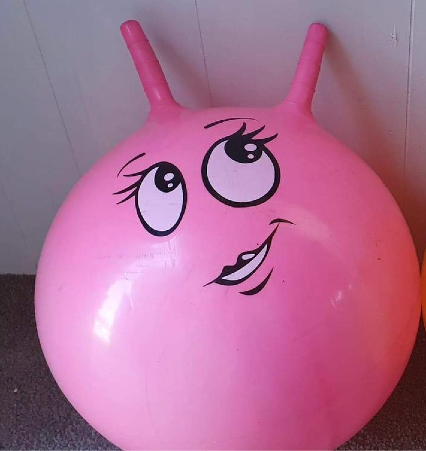 Hopping Balls - Mixed Colours, Southside