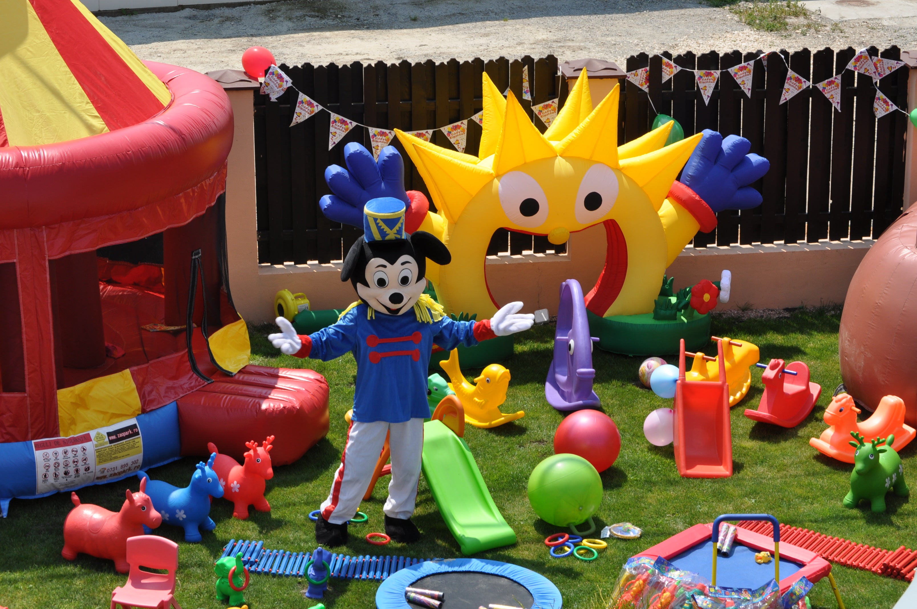 Maxi Fun Toys & Kids Party Hire Brisbane: Elevate Your Kids' Parties w ...